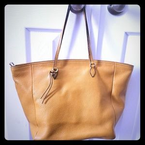 Gucci Double Shoulder Strap Pebble Leather Tote